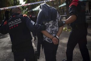الشرطة الإسبانية تفكك أكبر شبكة تهريب للمخدرات